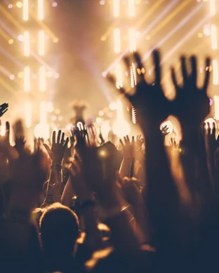 Live concert by Tuff Fest VI: Rod Tuffcurls and The Bench Press