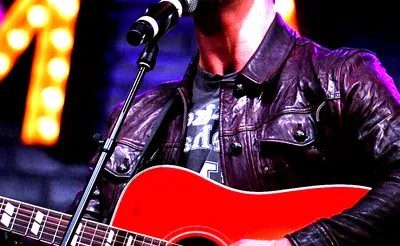 Amos Lee