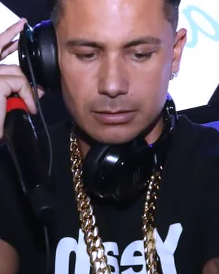 Live concert by DJ Pauly D