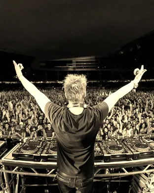 Ferry Corsten