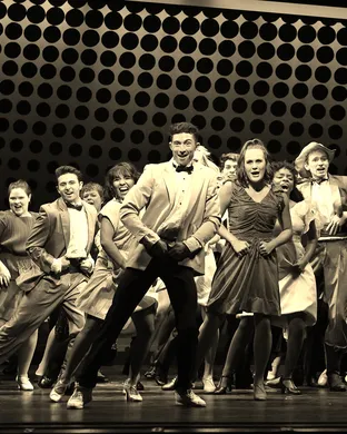 Footloose Glen Ellyn