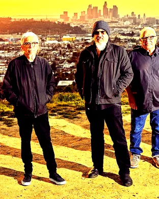 Los Lobos