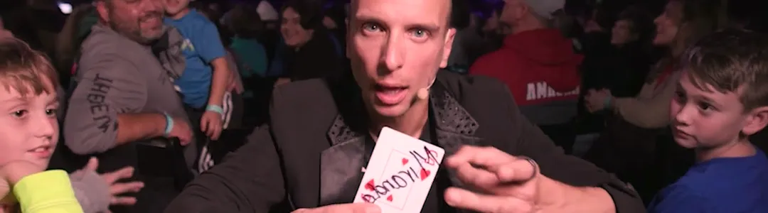 Magic Rocks: Leon Etienne