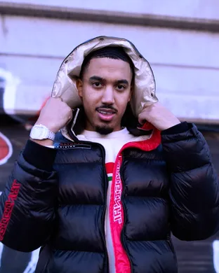 Live concert by Mike Sherm