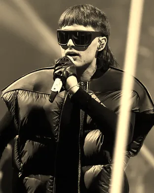 Live concert by Peso Pluma