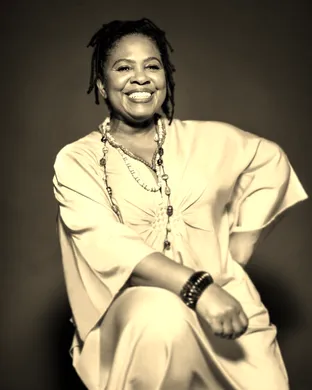Ruthie Foster