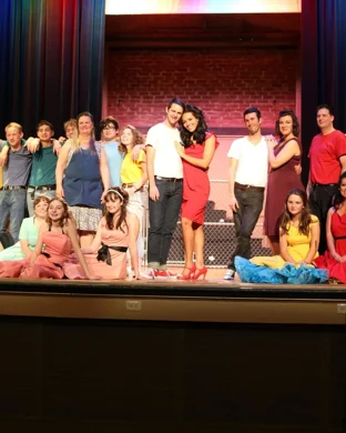 Kitty And The Beanstalk